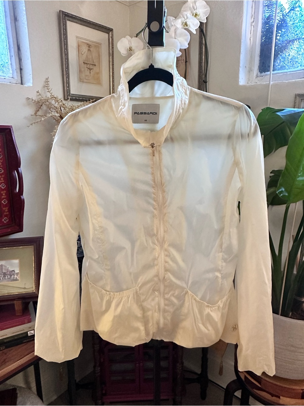 Passardi Light Ivory Sheer Lightweight Zip Jacket High Collar 95 M